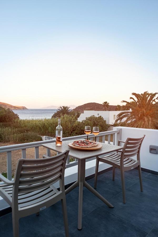 Nautilus Serifos Livadakia Buitenkant foto
